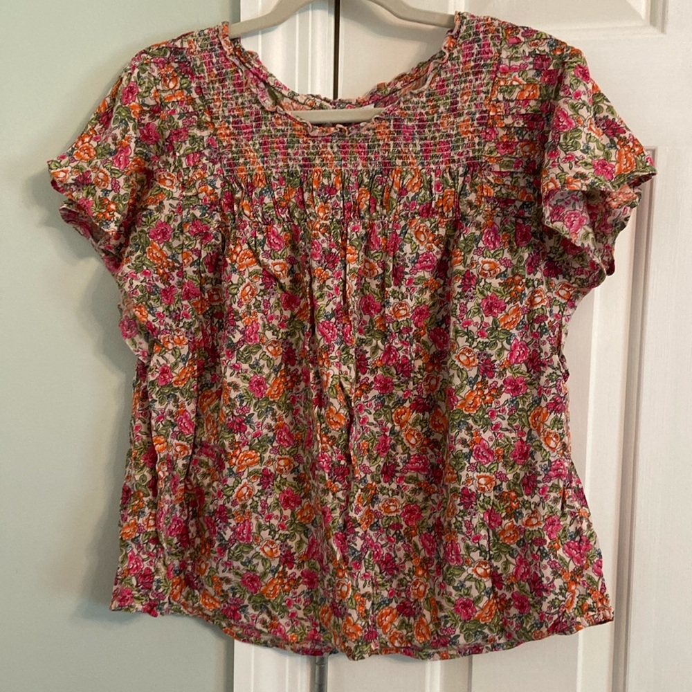 Old Navy floral smocked top